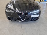  Alfa Romeo  Giulia ALFA ROMEO  / 2016 / 4P / BERLINA 2.2 TURBO DIESEL 190CV EXECUTIVE AT8 #24