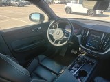  Volvo  XC60 VOLVO  / 2017 / 5P / todoterreno 2.0 T6 AWD Recharge R-Design Auto #3
