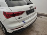  Audi  Q3 Audi  35 TDI S tronic S line Business Edition 5d #40