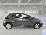  Toyota  Yaris TOYOTA  / 2020 / 5P / BERLINA HYBRID BUSINESS MY20 #7