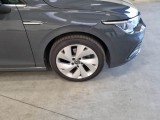  Volkswagen  Golf VOLKSWAGEN  / 2019 / 5P / BERLINA 2.0 TDI SCR STYLE DSG #40