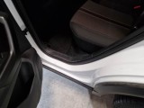  Volkswagen  T-ROC VOLKSWAGEN  / 2017 / 5P / SUV 1.6 TDI SCR BUSINESS #86