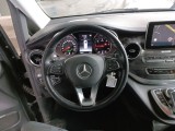  Mercedes  V-Klasse Mercedes-Benz  V 300 d Van L2 9G-TRONIC Avantgarde 5d 7pl #20