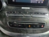  Mercedes  V-Klasse Mercedes-Benz  V 300 d Van L2 9G-TRONIC Avantgarde 5d 7pl #21