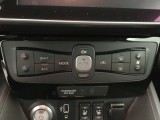  Nissan  Leaf Nissan  N-Connecta 40kWh 5d #26