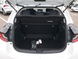  Toyota  Yaris TOYOTA  / 2020 / 5P / berlina con portón 1.5 120H Business Plus #8
