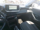  Peugeot  2008  Allure Pack 1.2 PureTech 130CV AT8 E6d #15