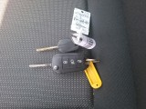  Citroen  C3 CITROEN  / 2016 / 5P / Berline PureTech 110 S&S BVM6 Feel #12
