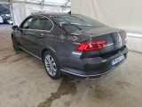  Volkswagen  Passat VOLKSWAGEN  / 2019 / 4P / Berline 2.0 TDI 150 SCR DSG7 ELEGANCE #2