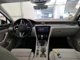  Volkswagen  Passat VOLKSWAGEN  / 2019 / 4P / Berline 2.0 TDI 150 SCR DSG7 ELEGANCE #5
