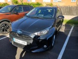  Toyota  Yaris TOYOTA  / 2020 / 5P / berlina con portón 1.5 120H Active Tech 