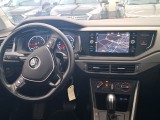  Volkswagen  Polo VOLKSWAGEN  / 2017 / 5P / Berline 1.6 TDI 95 DSG7 Lounge Business #10