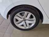  Renault  Clio RENAULT  / 2019 / 5P / BERLINA 1.6 HYBRID E-TECH 103KW ZEN #18
