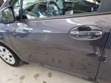  Toyota  Yaris TOYOTA  / 2017 / 5P / BERLINA 1.5 HYBRID BUSINESS #63