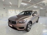  Volvo  XC60 VOLVO XC40 / 2017 / 5P / SUV T4 PLUG-IN HYBRID AUTO RECH INSCRIP EXPR 