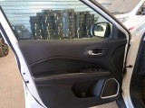  Jeep  Compass JEEP  / 2017 / 5P / SUV 2.0 MJET II 103KW BUSINESS 4WD AUTO #118