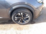  Peugeot  2008 PEUGEOT  / 2019 / 5P / CROSSOVER BLUEHDI 130 EAT8 ALLURE S/S AUT. #38