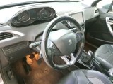  Peugeot  2008 PEUGEOT  / 2016 / 5P / CROSSOVER BLUEHDI 100CV ALLURE #100