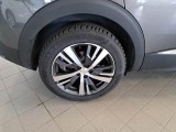  Peugeot  3008 PEUGEOT  / 2020 / 5P / SUV BLUEHDI 130 EAT8 SeS ALLURE #18