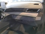  Peugeot  5008 PEUGEOT  / 2017 / 5P / SUV BLUEHDI 180 GT EAT8 S/S AUT. #200