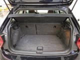  Volkswagen  Polo VOLKSWAGEN  / 2017 / 5P / BERLINA 1.6 TDI SCR 70KW COMFORTLINE BMT #90