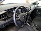  Volkswagen  Polo VOLKSWAGEN  / 2017 / 5P / BERLINA 1.0 TSI BUSINESS COMFORTLINE #111