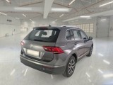  Volkswagen  Tiguan VOLKSWAGEN  / 2016 / 5P / SUV 2.0 TDI SCR 110KW BUSINESS BMT DSG #2