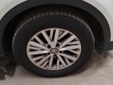  Volkswagen  T-ROC VOLKSWAGEN  / 2017 / 5P / SUV 2.0 TDI SCR BUSINESS BMT DSG 4MOTION #101