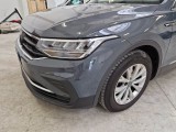  Volkswagen  Tiguan VOLKSWAGEN  / 2020 / 5P / SUV 1.5 TSI ACT 110KW LIFE DSG #31
