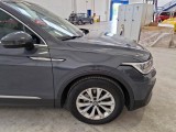  Volkswagen  Tiguan VOLKSWAGEN  / 2020 / 5P / SUV 1.5 TSI ACT 110KW LIFE DSG #42