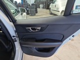  Volvo  V60 VOLVO  / 2018 / 5P / STATION WAGON D3 GEARTRONIC BUSINESS #56