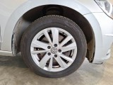  Volkswagen  Touran VOLKSWAGEN  / 2015 / 5P / MONOVOLUME 2.0 TDI SCR BUSINESS BMT #87
